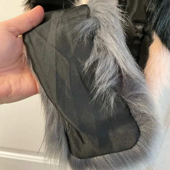 Steve Madden faux fur multicolor scarf